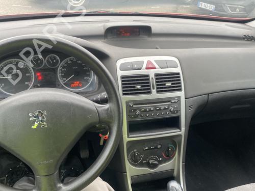 Left mirror PEUGEOT 307 (3A/C) 2.0 HDi 90 | BP21715094C26 