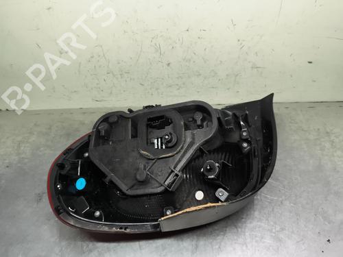Used Left taillight Left taillight CITROËN C3 III (SX) 1.2 PureTech 82 (83 hp) 31872106 31872106