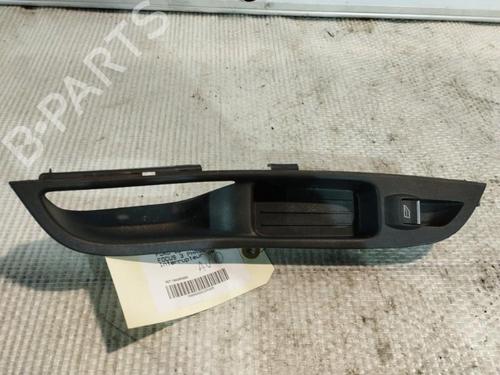Used Right front window switch FORD FOCUS III 1.0 EcoBoost (100 hp) 21713916