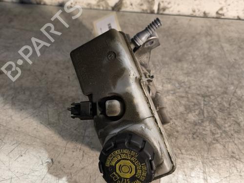 Used Brake master cylinder RENAULT CAPTUR I (J5_, H5_) 1.5 dCi 90 (J5N4, J5M5, J5MW, J5M6, J5AL, J5AJ) (90 hp) 30552707