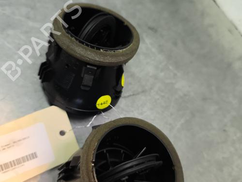Air vent AUDI A1 (8X1, 8XK) 1.6 TDI | BP33870265I21 - Image 2