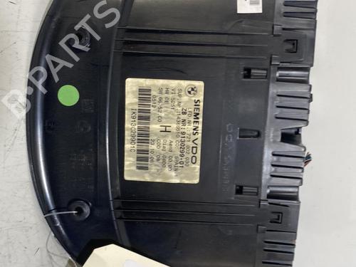 Used Instrument cluster BMW 3 (E90) 330 d (231 hp) 21697025
