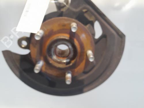 Used Right front steering knuckle NISSAN JUKE (F15) 1.2 DIG-T (115 hp) 22789706