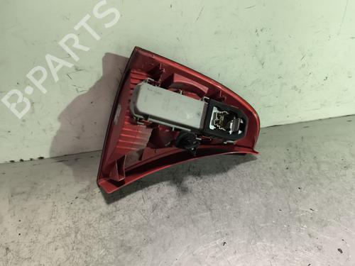Used Right taillight Right taillight RENAULT CLIO II (BB_, CB_) 1.6 (B/CB0D, BB00) (90 hp) 26947596 26947596