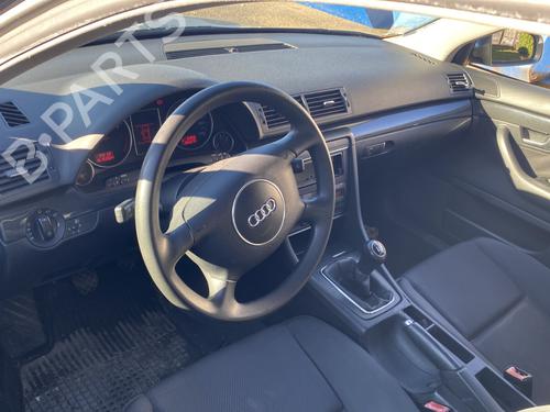 Højre foran tåkelykt AUDI A4 B6 (8E2) 2.0 | BP22421643C31 