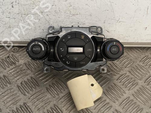 Used Climate control FORD FIESTA VI (CB1, CCN) 1.4 TDCi (68 hp) 21695085