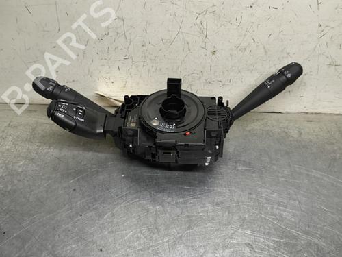 Used Steering column stalk Steering column stalk CITROËN C3 III (SX) 1.5 BlueHDi 100 (SXYHYP, SXYHTU) (102 hp) 32994209 32994209