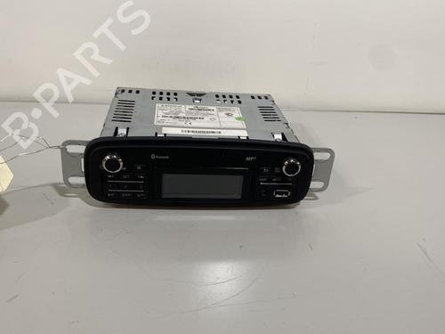 Used Radio RENAULT CLIO IV (BH_) 1.5 dCi 75 (75 hp) 21710500