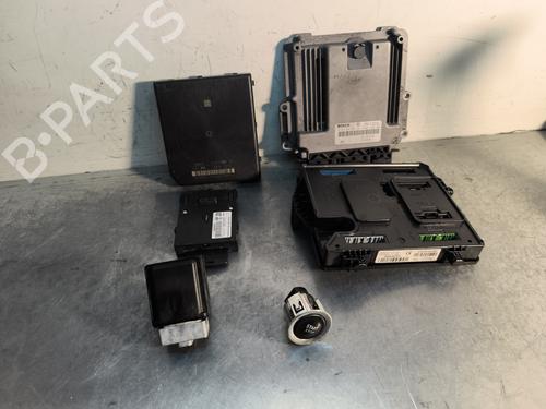 Used Electronic module RENAULT SCÉNIC III (JZ0/1_) 1.6 dCi (JZ00, JZ12) (130 hp) 30491648