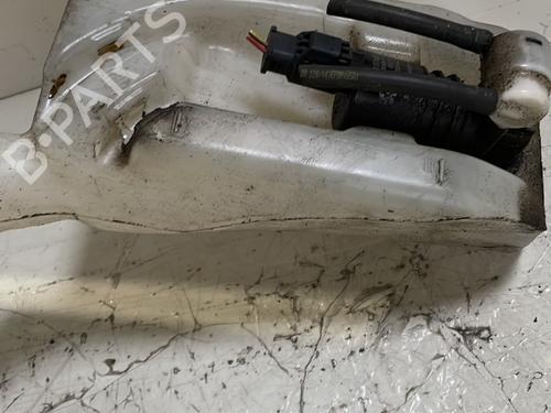 Windscreen washer tank CITROËN C4 CACTUS 1.2 VTi 82 | BP23846001C113 