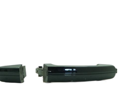 front-right-exterior-door-handle-ford-focus-iii-saloon-2010-2011-2012-2013-2014-2015-2016-2017-2018-2019-2020-36014994 main image