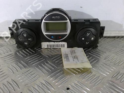 Used Climate control Climate control 21715899 21715899