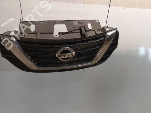 Used Grille NISSAN NV300 Van (X82) 2.0 dCi 120 (120 hp) 29979899