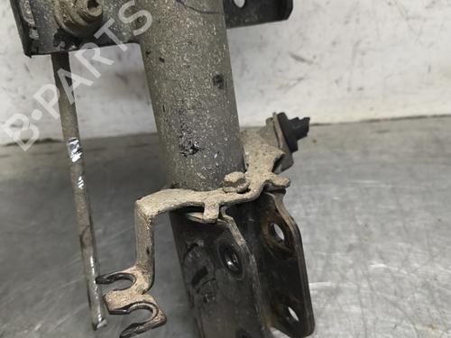 Used Right front shock absorber Right front shock absorber RENAULT CLIO IV (BH_) 0.9 TCe 90 (BHNF, BHMA, BHMH, BHJK, BHJR) (90 hp) 32997345 32997345