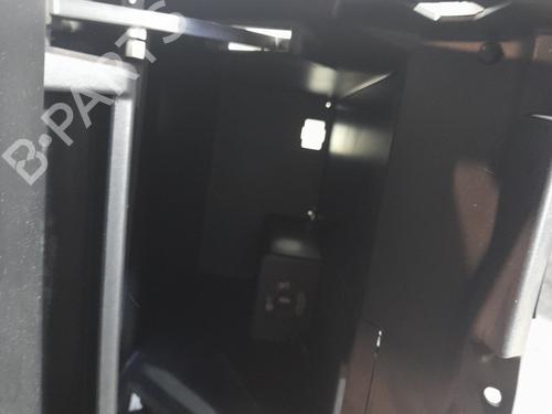 Used Glove box Glove box NISSAN JUKE (F15) 1.2 DIG-T (115 hp) 22789692 22789692