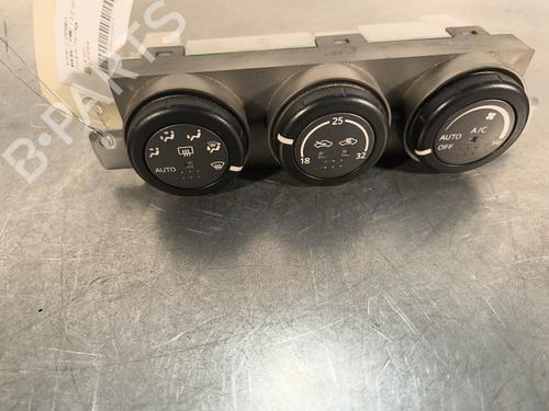 AC-Styringsenhed/Manøvreenhed NISSAN X-TRAIL I (T30) 2.2 Di 4x4 (114 hp) 30110330