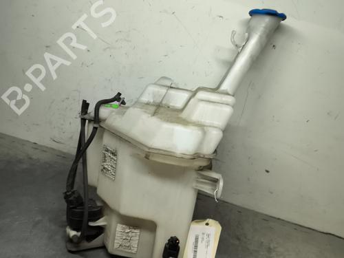 windscreen-washer-tank-kia-ceed-sportswagon-jd-2012-2013-2014-2015-2016-2017-2018-32994935 main image