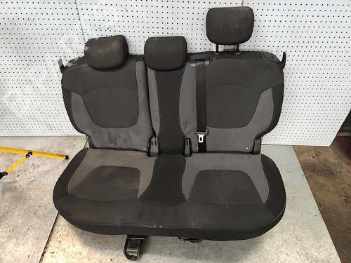Used Rear seat Rear seat RENAULT CAPTUR I (J5_, H5_) 0.9 TCe 90 (90 hp) 21704127 21704127