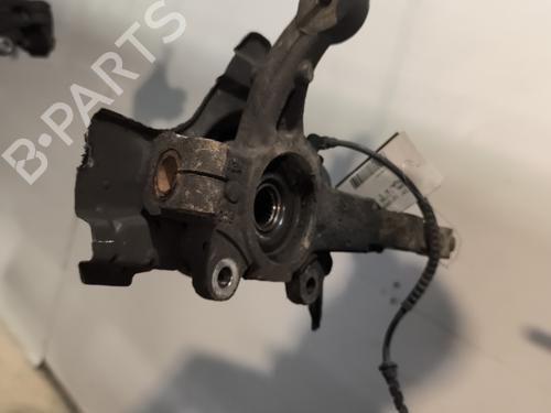 Fusée avant gauche FIAT 500L (351_, 352_) 1.6 D Multijet (199LYD1B) (105 hp) 31815787