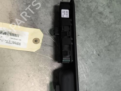 Used Left front window switch PEUGEOT 307 (3A/C) 1.6 HDi (90 hp) 26893633