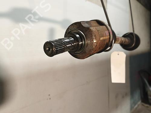 Left front driveshaft DACIA SANDERO 1.5 dCi | BP40539699M38 - Image 2