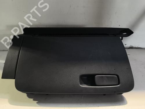 Used Glove box AUDI A1 Sportback (8XA, 8XF) 1.6 TDI (90 hp) 24526682