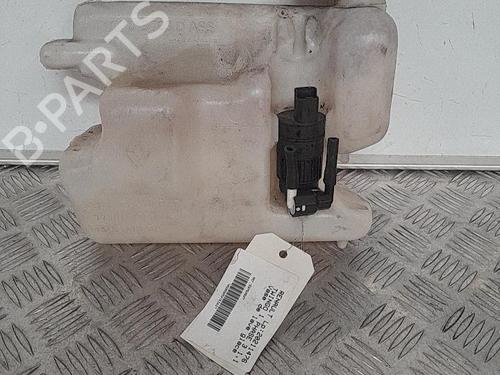 Used Windscreen washer tank RENAULT TWINGO I (C06_) 1.2 16V (C06C, C06D, C06K) (75 hp) 21698771