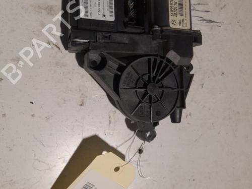 Used Right front window motor Right front window motor VW GOLF V (1K1) 1.9 TDI (105 hp) 21696651 21696651
