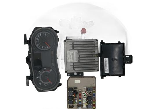 Electronic module RENAULT CLIO III (BR0/1, CR0/1) 1.5 dCi (C/BR0G, C/BR1G) | BP33870462M83 - Image 2