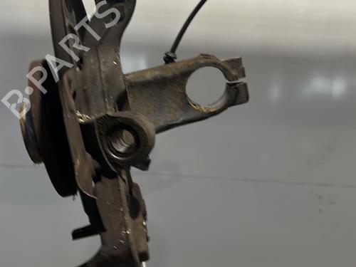 Used Left front steering knuckle Left front steering knuckle SEAT IBIZA IV ST (6J8, 6P8) 1.2 TSI (105 hp) 29571995 29571995