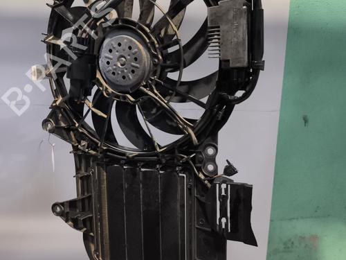 Used Radiator fan AUDI A4 B7 Convertible (8HE) 2.0 TDI (136 hp) 25034027