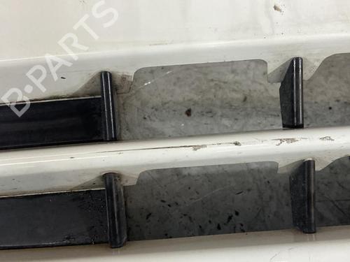 Used Front bumper Front bumper RENAULT TWINGO I (C06_) 1.2 (C066, C068) (58 hp) 21715049 21715049