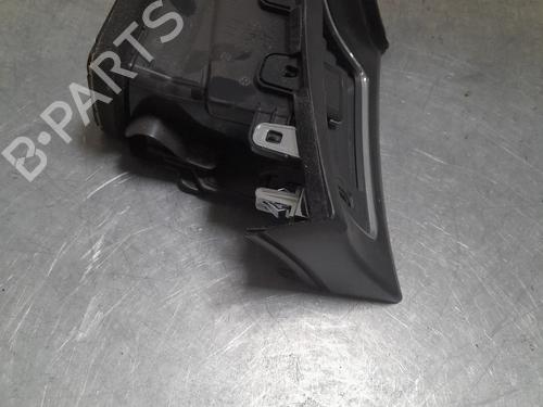 air-vent-nissan-pulsar-hatchback-c13-2014-27809896 main image