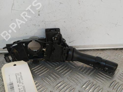 Used Headlight switch PEUGEOT 107 (PM_, PN_) 1.0 (68 hp) 21715314