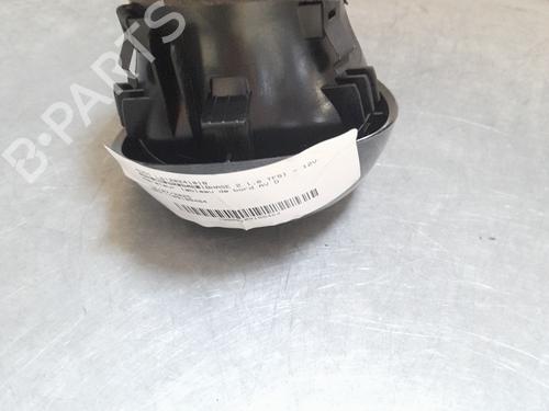 Used Air vent AUDI A1 Sportback (8XA, 8XF) 1.0 TFSI (95 hp) 27809853