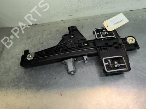 Rudehejsemekanisme Højre bagtil PEUGEOT 208 II (UB_, UP_, UW_, UJ_) 1.2 PureTech 75 (75 hp) 30553287