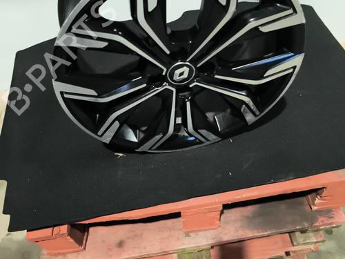 flk-renault-clio-v-b7_-2019-32994375 main image