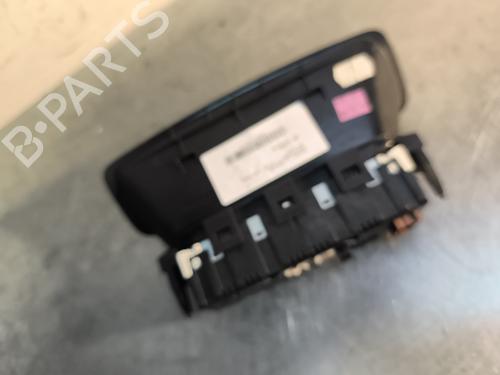 Used Display monitor PEUGEOT 308 I (4A_, 4C_) 1.6 HDi (92 hp) 30491663