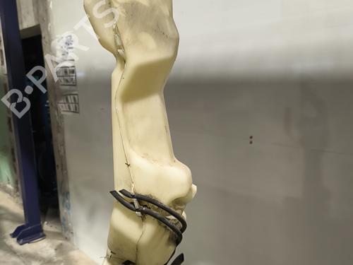 Used Windscreen washer tank Windscreen washer tank HONDA CR-V III (RE_) 2.2 i-CTDi 4WD (RE6) (140 hp) 32997077 32997077