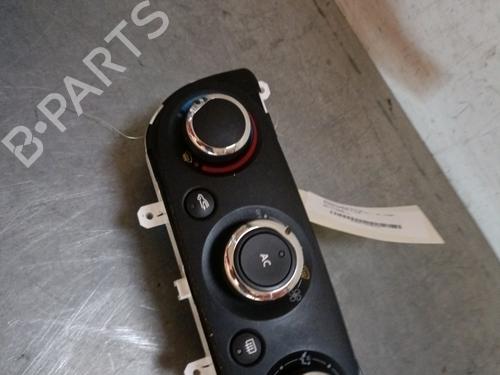 Climate control RENAULT CLIO IV (BH_) 1.5 dCi 75 | BP28443434I5