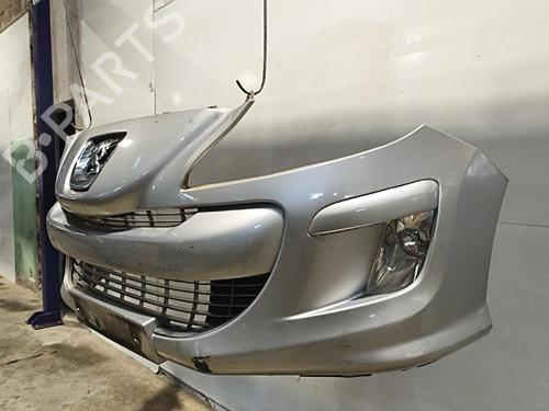 Used Front bumper Front bumper 39639561 39639561
