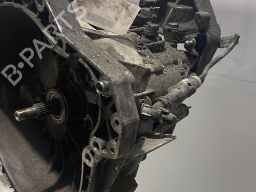 Used Gearbox Gearbox OPEL MOVANO A Van (X70) 2.5 DTI (FD) (115 hp) 28354068 28354068