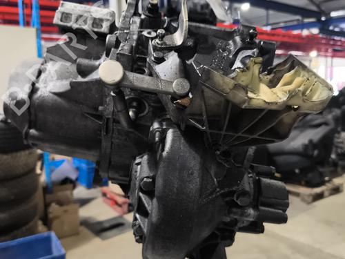 Gearbox PEUGEOT 208 I (CA_, CC_) 1.6 HDi / BlueHDi 75 | BP28354008M3