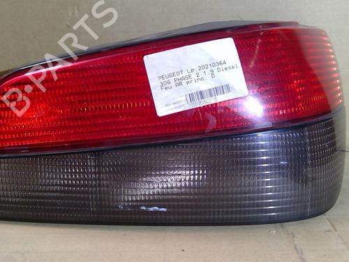 Used Right taillight PEUGEOT 306 Hatchback (7A, 7C, N3, N5) 1.9 D (69 hp) 21702614