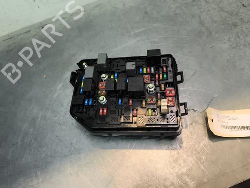 Fuse box OPEL KARL (C16) 1.0 | BP30553182E1