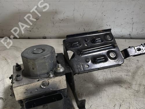 Used ABS pump SEAT IBIZA IV (6J5, 6P1) 1.6 TDI (105 hp) 26946565