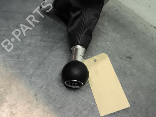 Used Shift knob Shift knob AUDI A3 Sportback (8PA) 1.4 TFSI (125 hp) 32995769 32995769