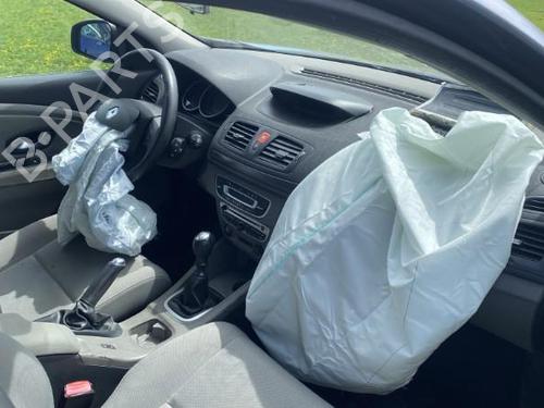 Left front window switch RENAULT MEGANE III Hatchback (BZ0/1_, B3_) 1.5 dCi | BP21693194I27 - Image 4