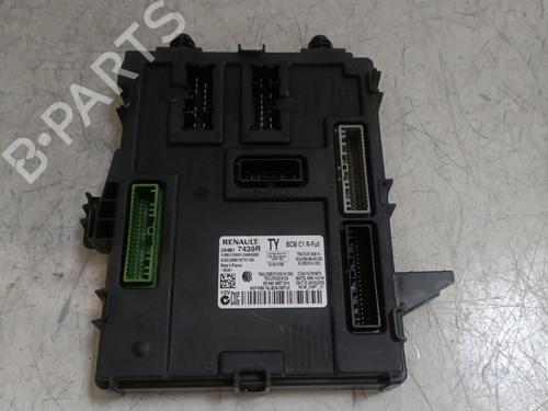 Used Electronic module Electronic module RENAULT MEGANE IV Hatchback (B9A/M/N_) 1.5 dCi 110 (B9A3) (110 hp) 27213607 27213607