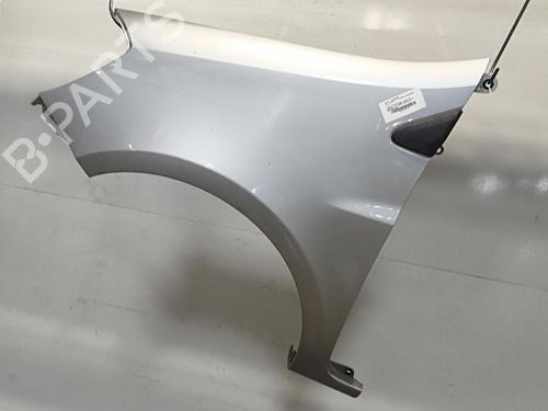 left-front-fenders-renault-clio-iii-br01-cr01-2005-2006-2007-2008-2009-2010-2011-2012-2013-2014-37502509 main image